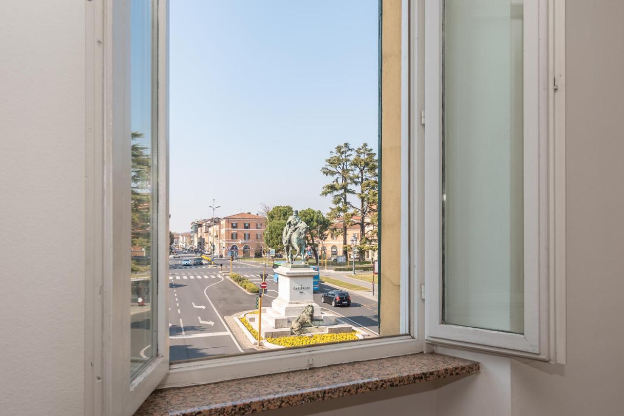 Appartamento Piazza Garibaldi - F&L Apartment 브레시아 외부 사진